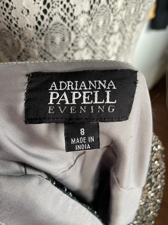 Gorgeous Adrianna Papell 100% Silk Cooper and Onyx Beaded Party Dress. Size 8. - Picture 8 of 10
